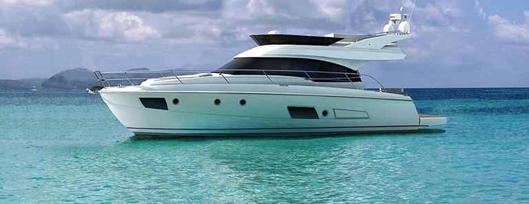 yacht